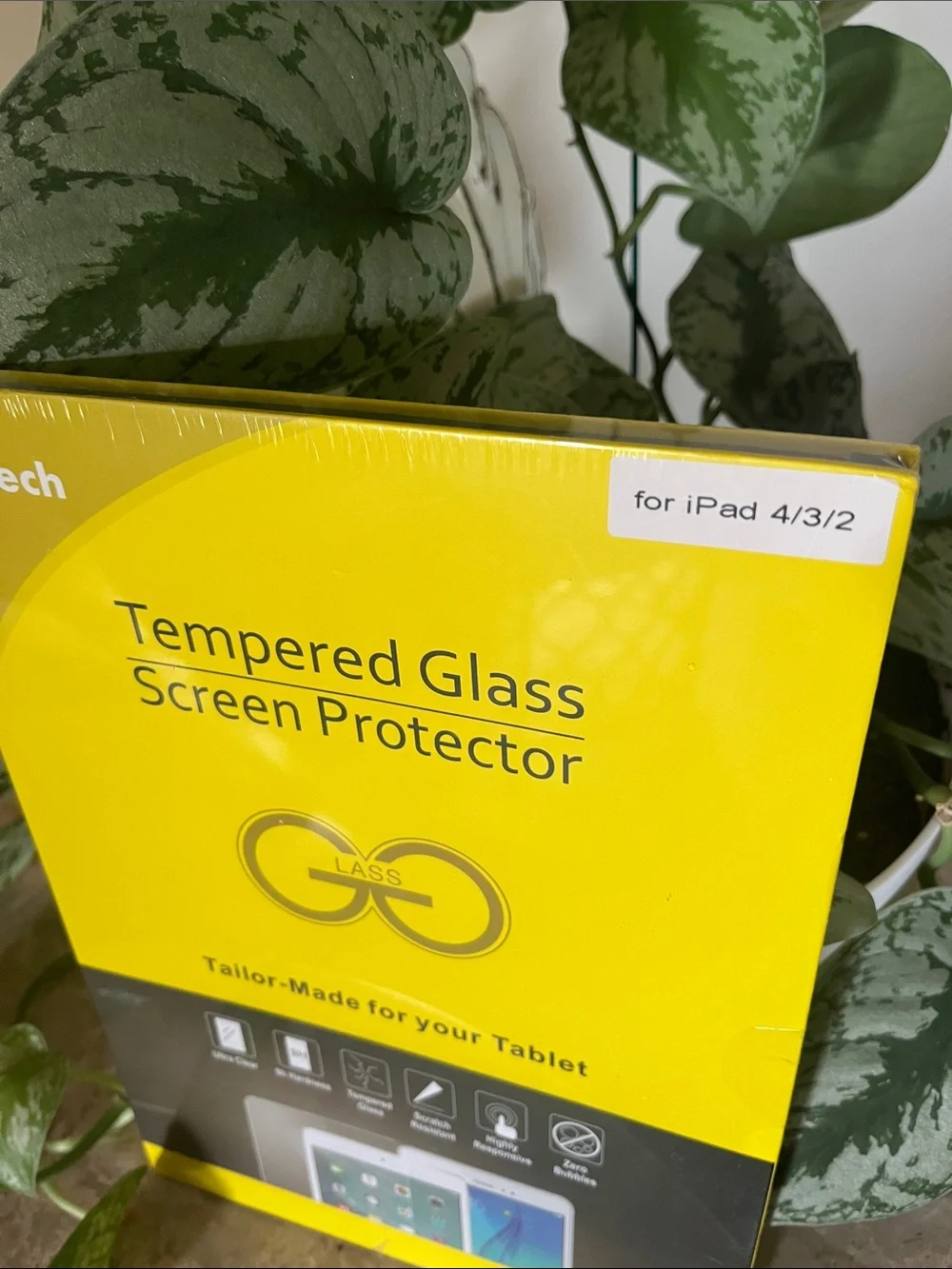 JETech Yellow Tempered Glass Screen Protector IPads 4/3/2